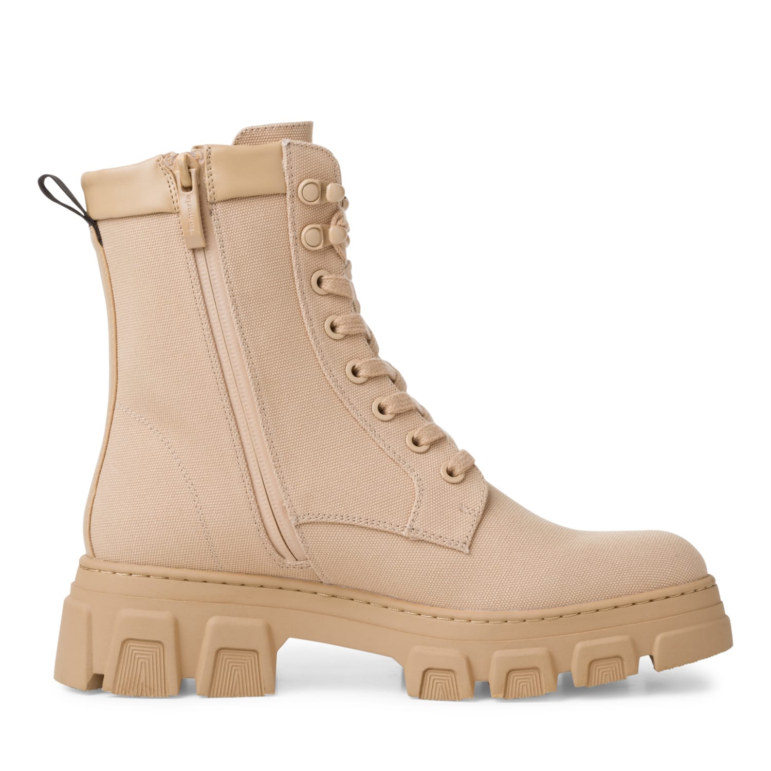 322D312D312D32353230322D32382D32323231-0001-eu_3900