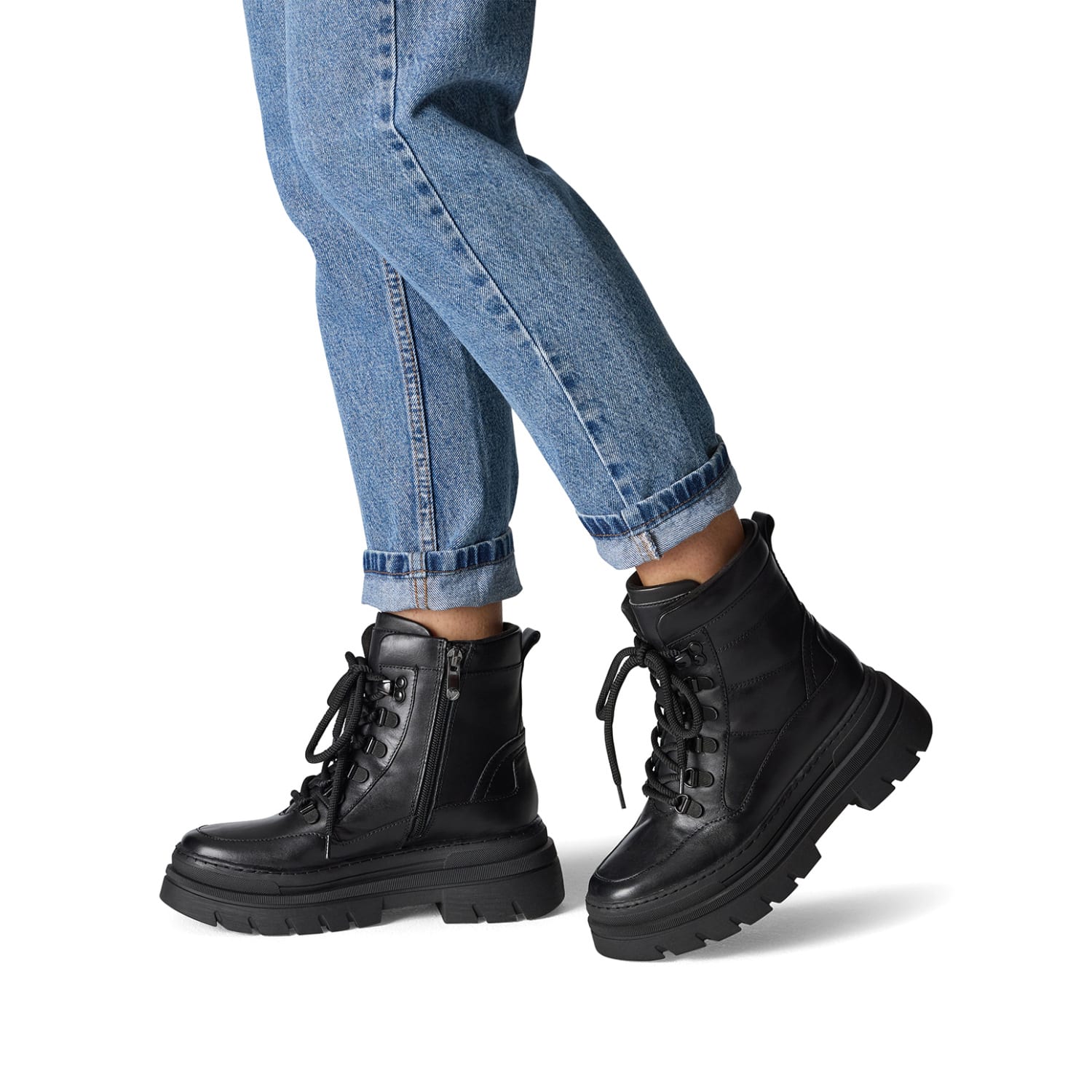 31383837323338-0001-eu_3900