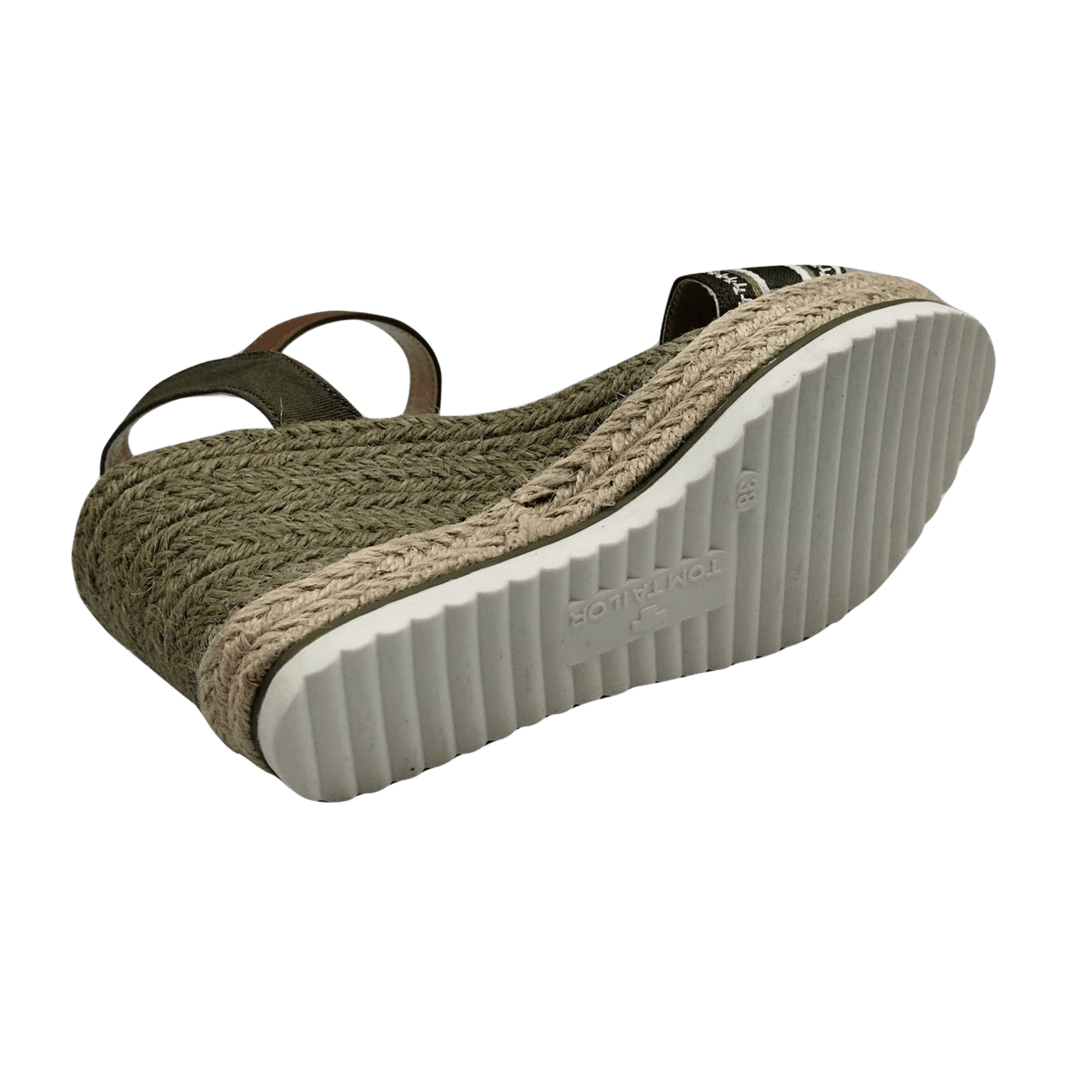 31333535383038-0001-eu_3900