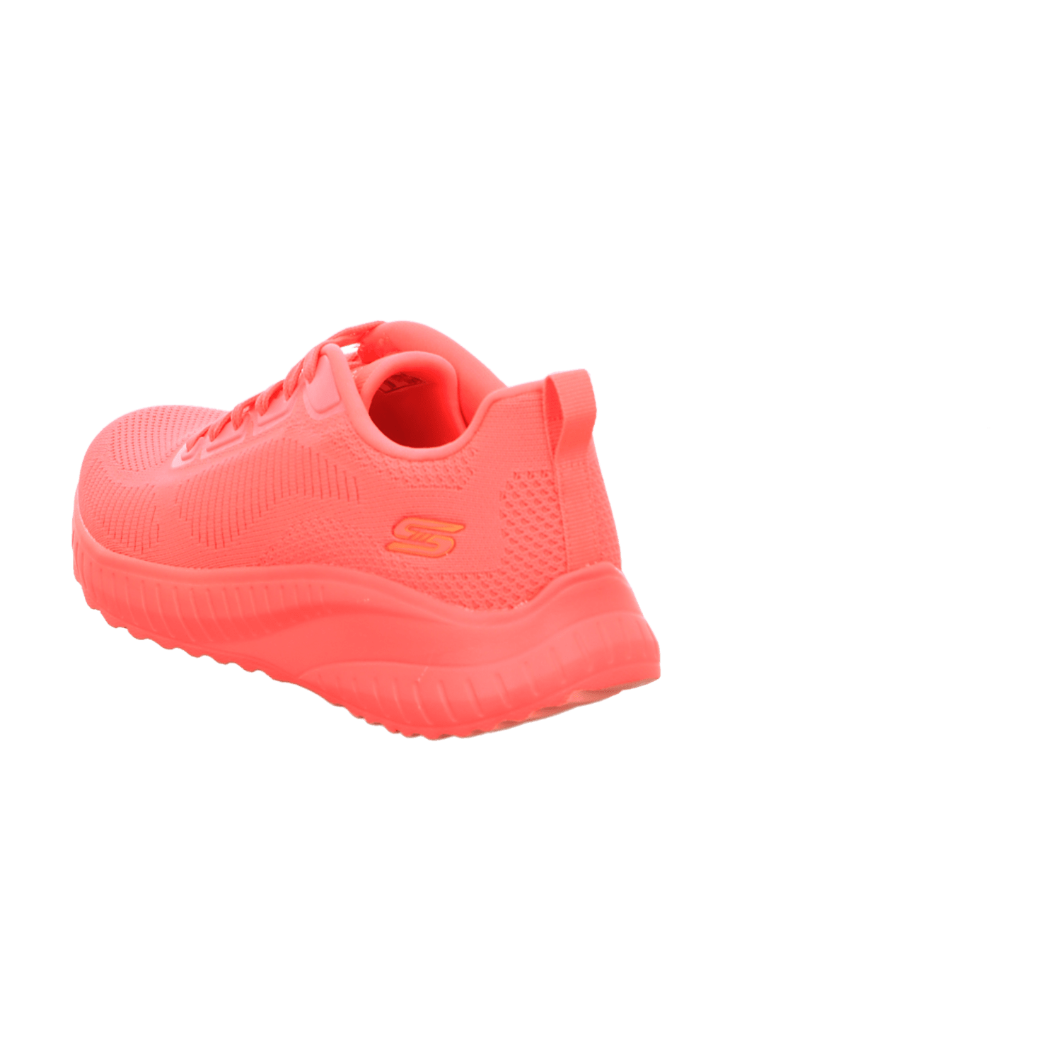 31373733343737-0001-eu_3600