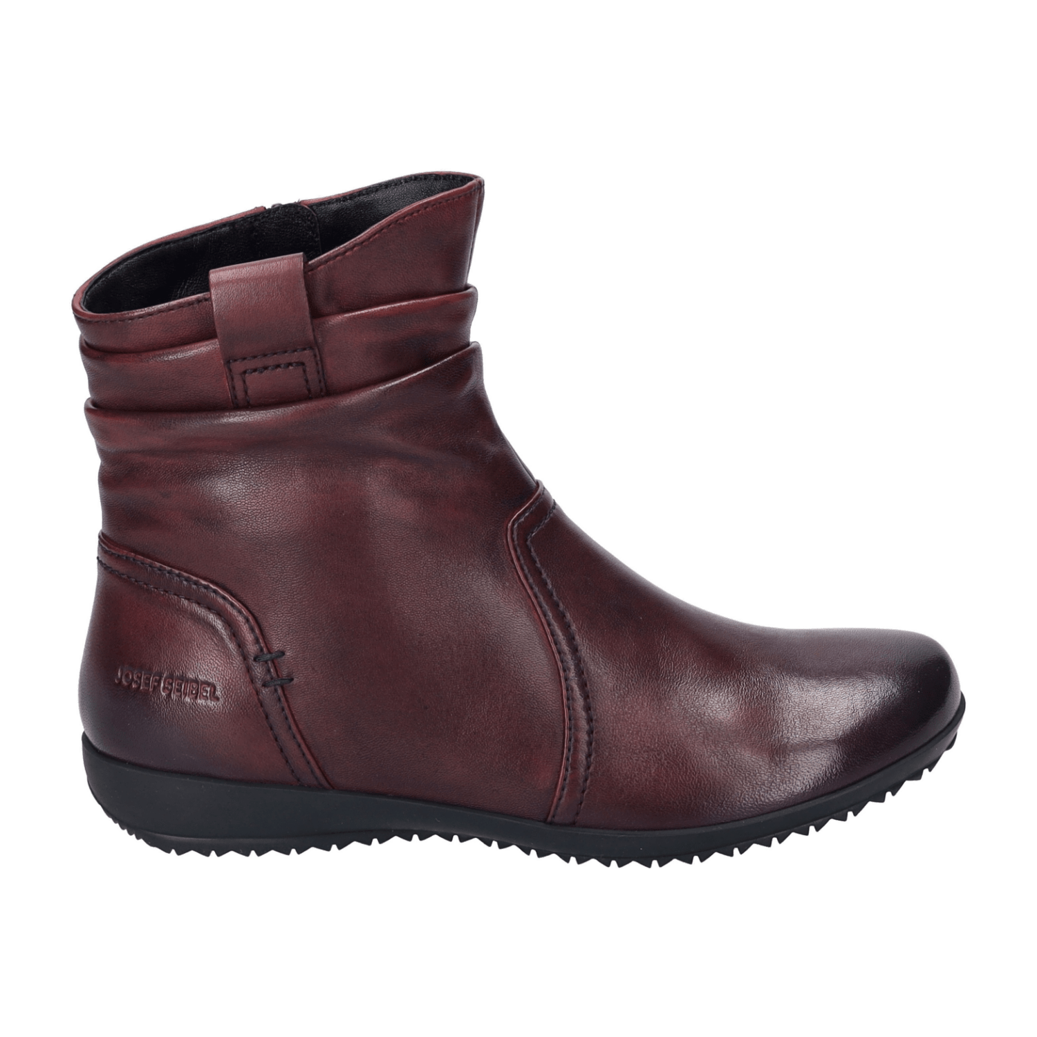 31383733393737-0001-eu_3900