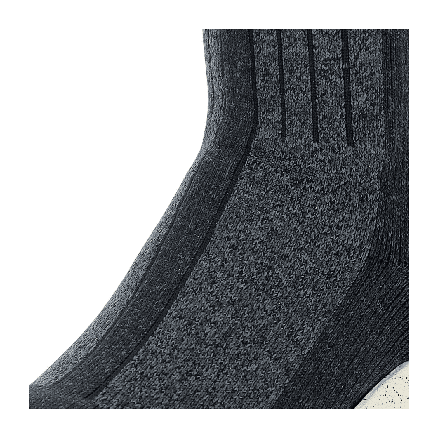 75796E5F79313030313633-0001-eu_3700