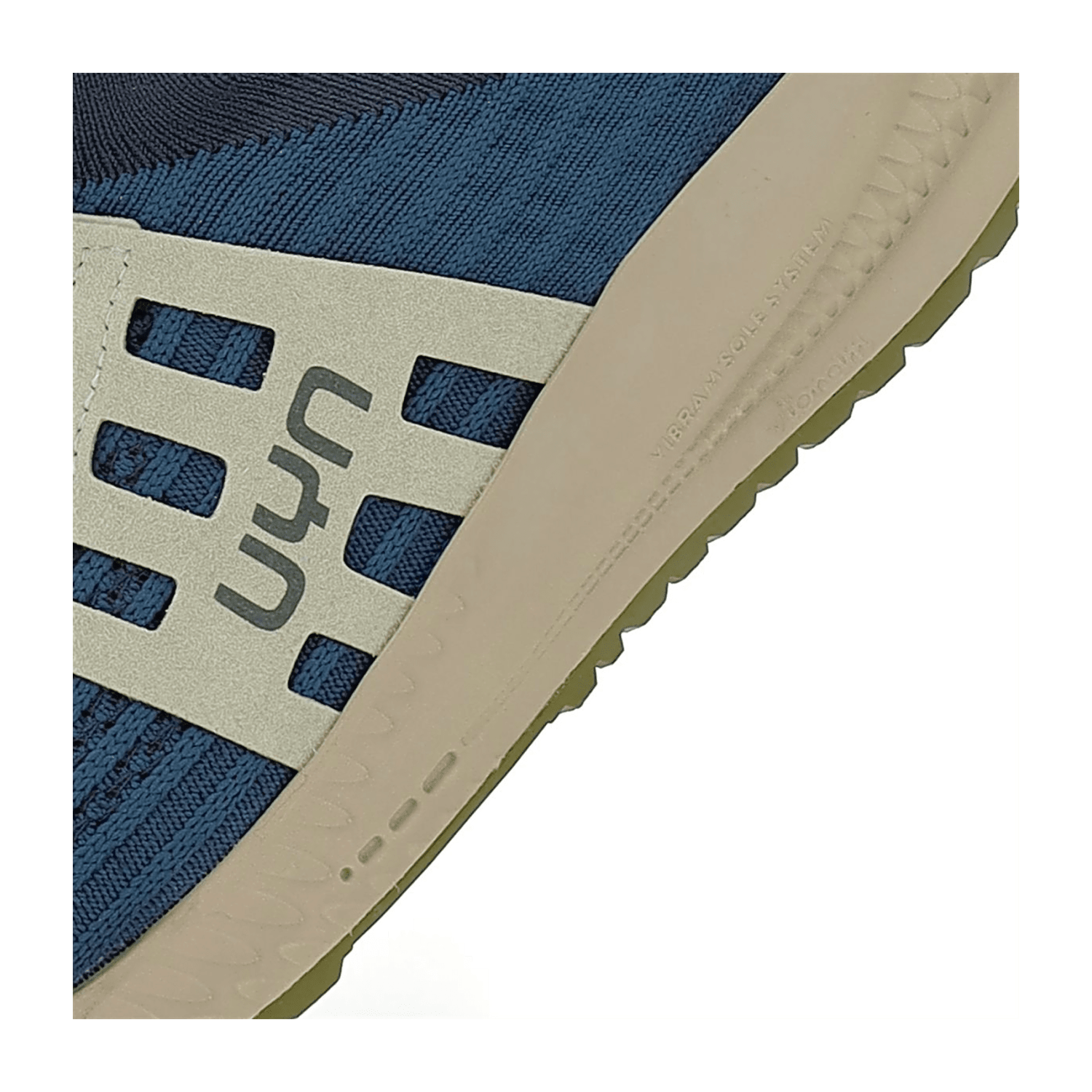 75796E5F79313030323033-0002-eu_4600