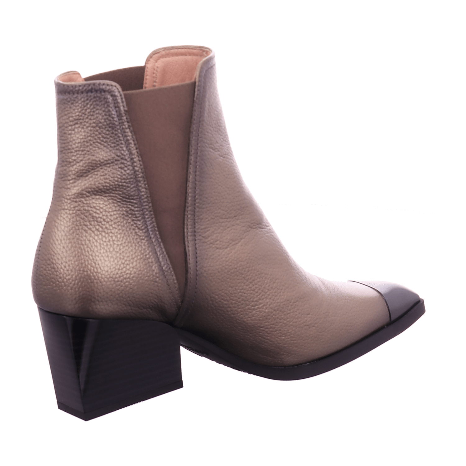 31393132323932-0001-eu_3700