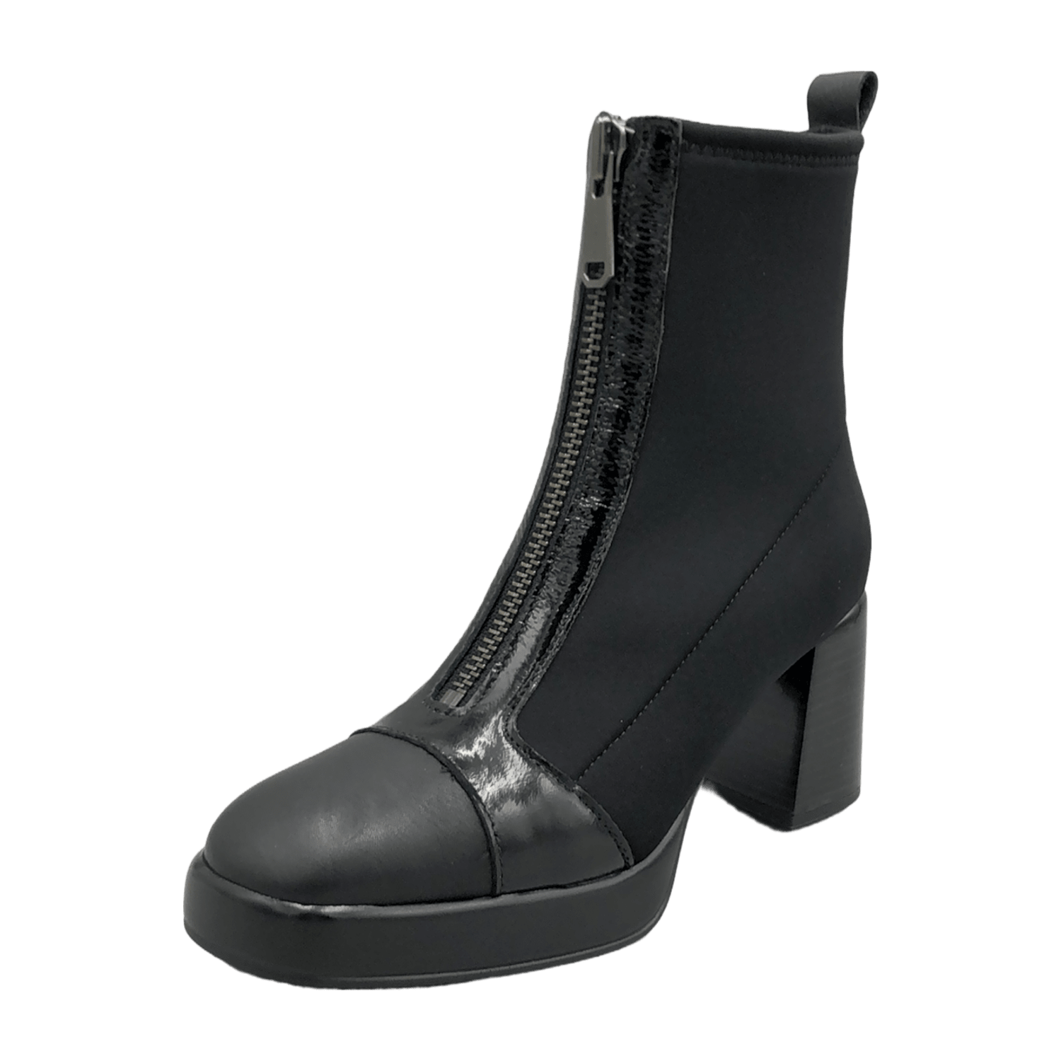 31393730303138-0001-eu_3900