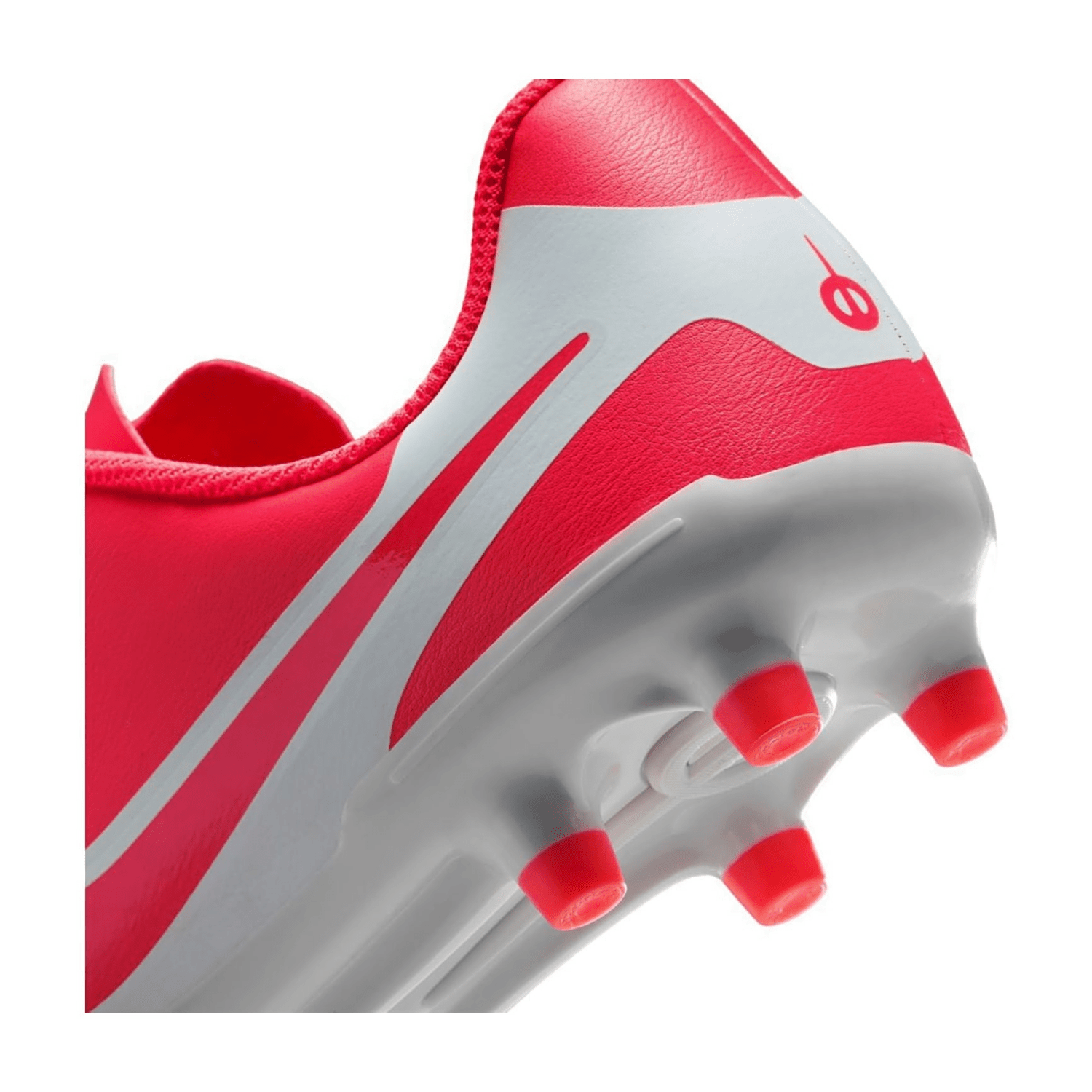 6E696B655F647634333532-0008-us_40