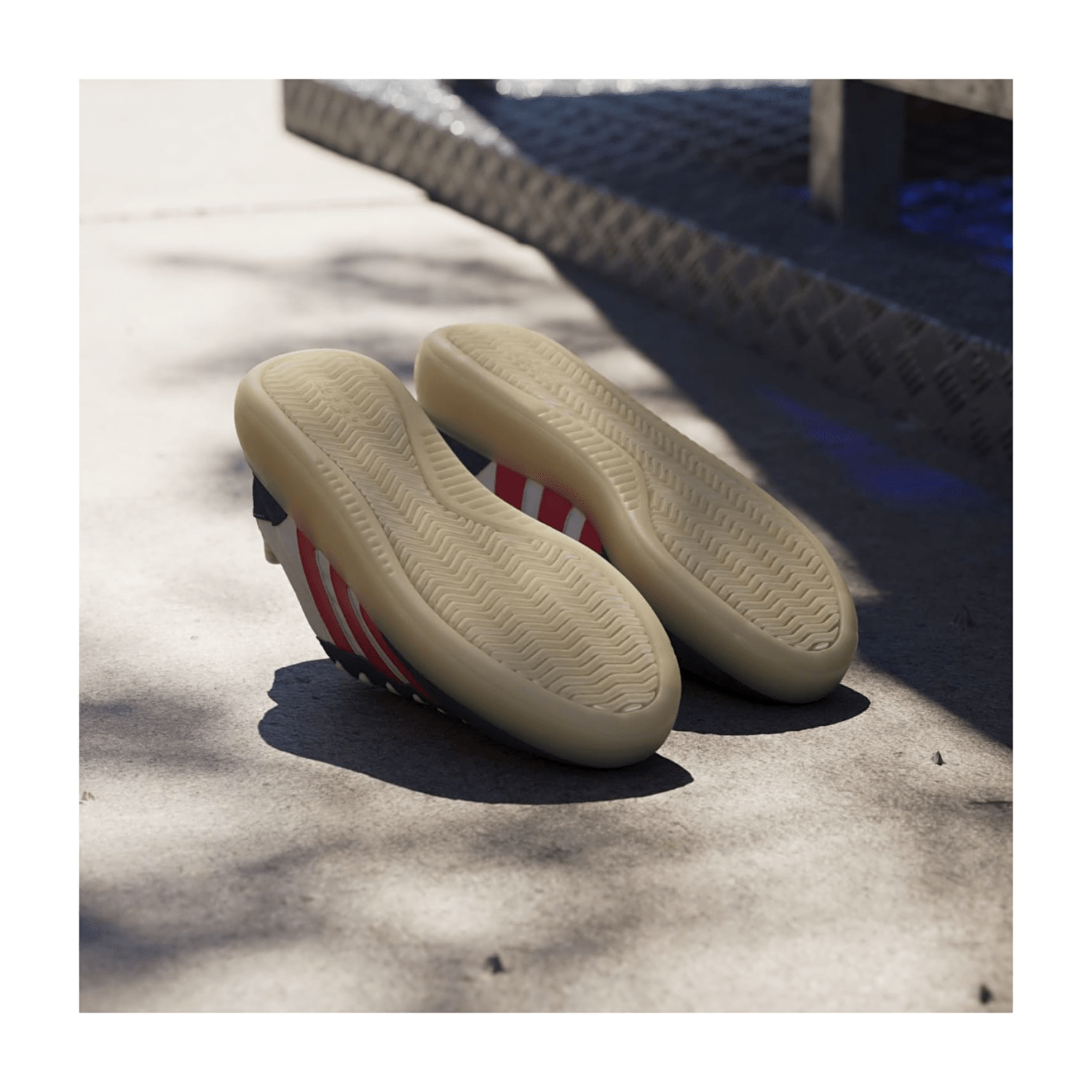 6164696461735F6E6D6D3332-0007-uk_100