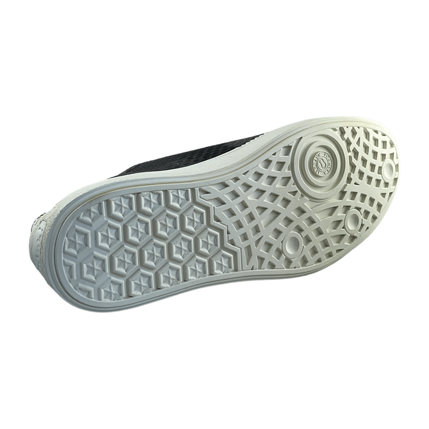 32303737303531-0001-eu_3700