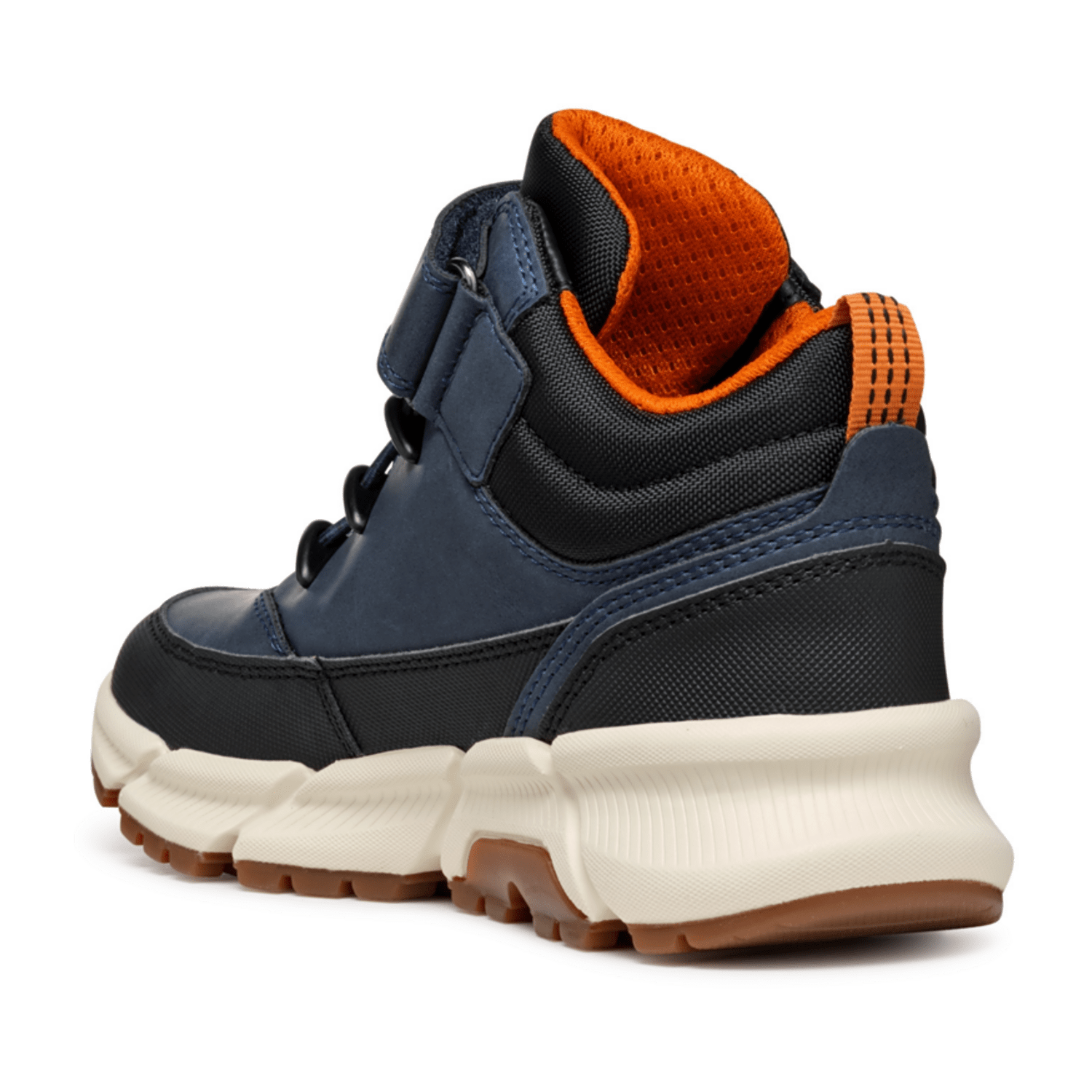 32313033333334-0001-eu_3200