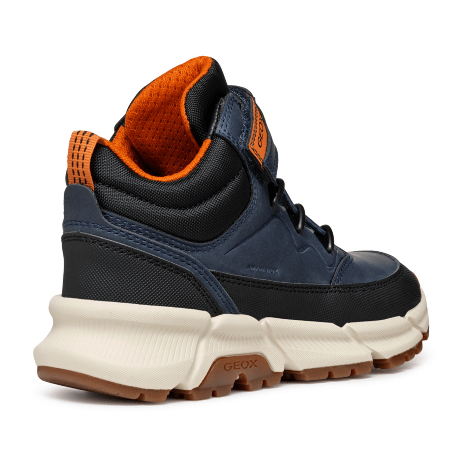 32313033333334-0001-eu_3200