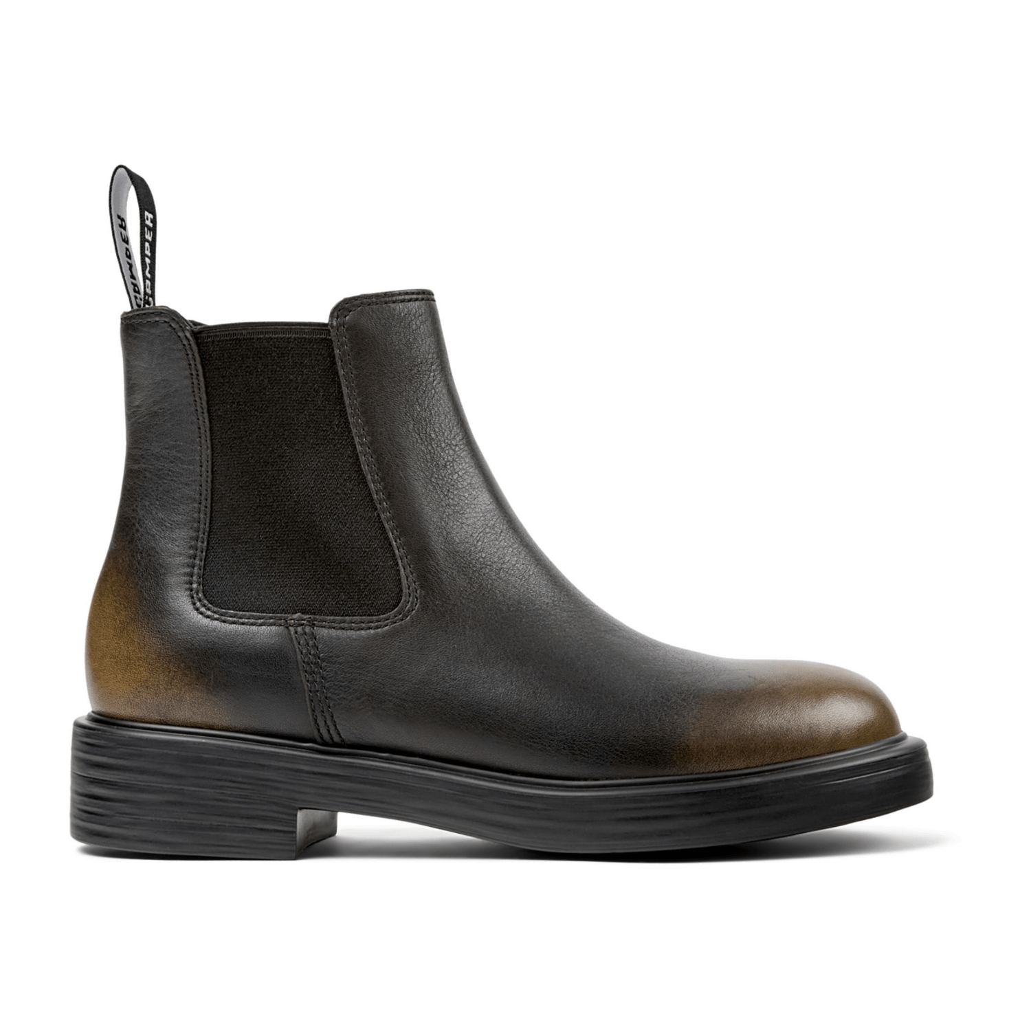 32313034363035-0001-eu_3900