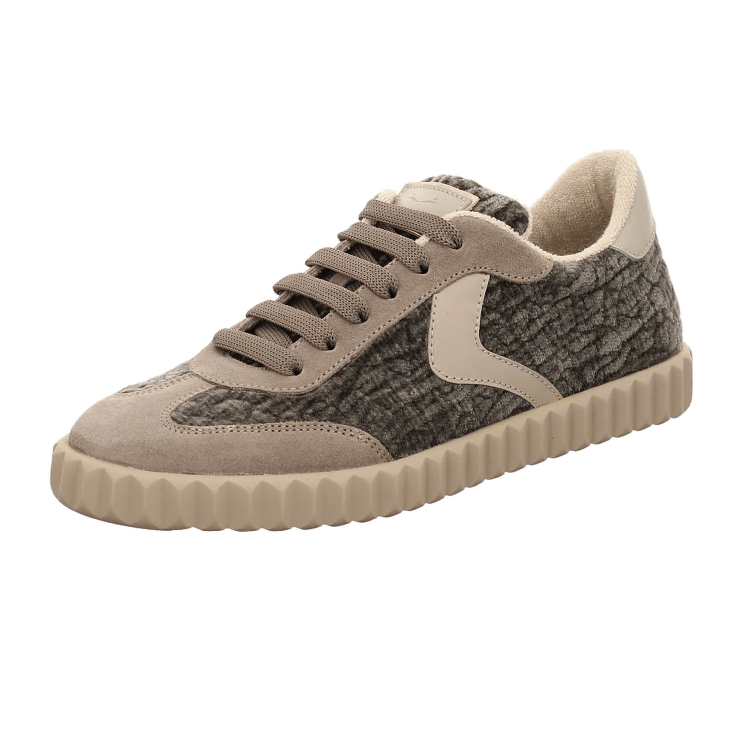 32313035323639-0001-eu_3900