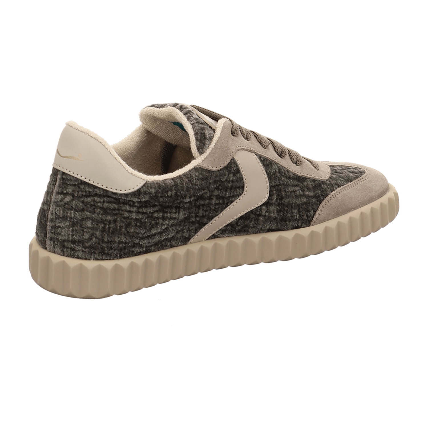 32313035323639-0001-eu_3900