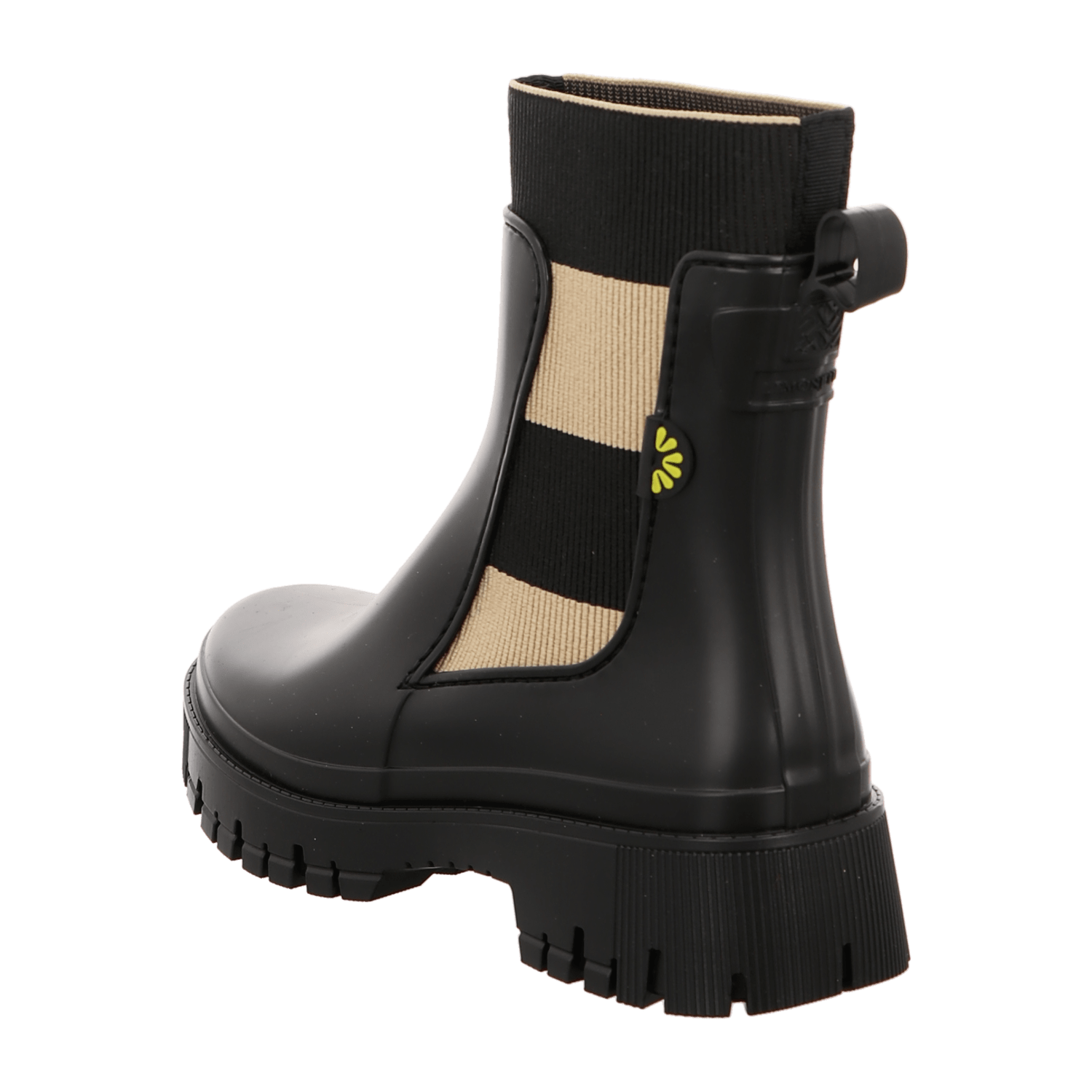 32313138333739-0001-eu_3700