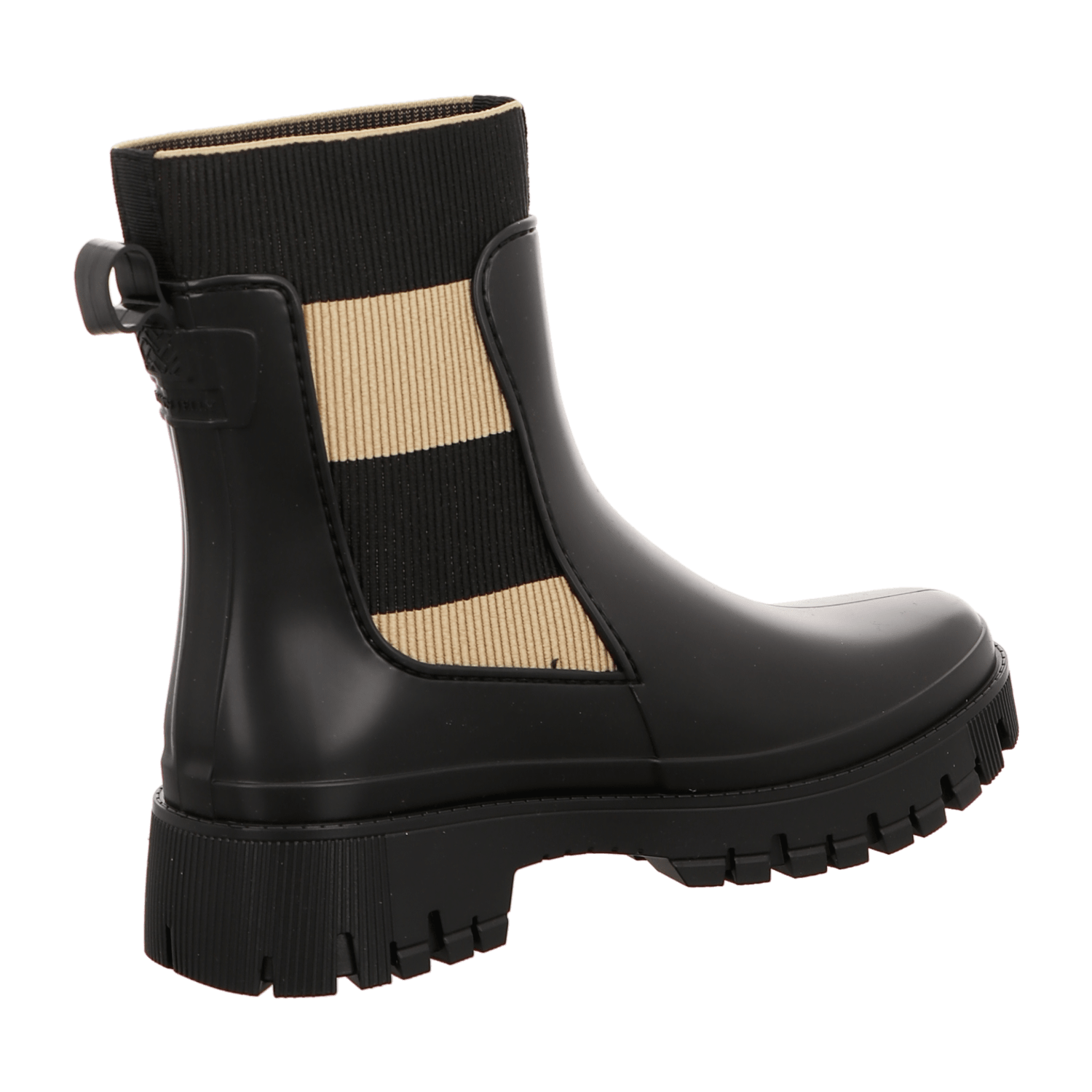 32313138333739-0001-eu_3700