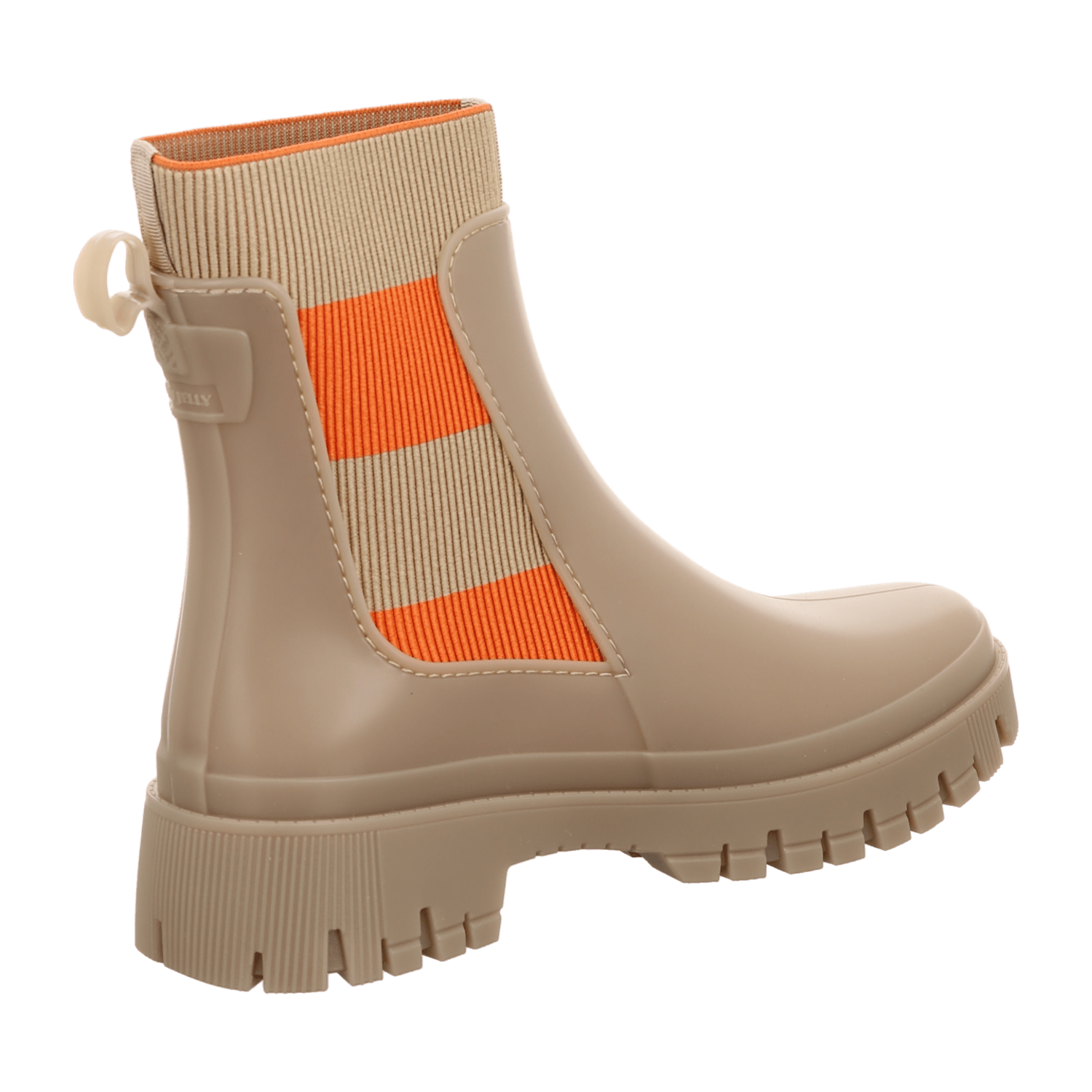 32313138333832-0001-eu_3700