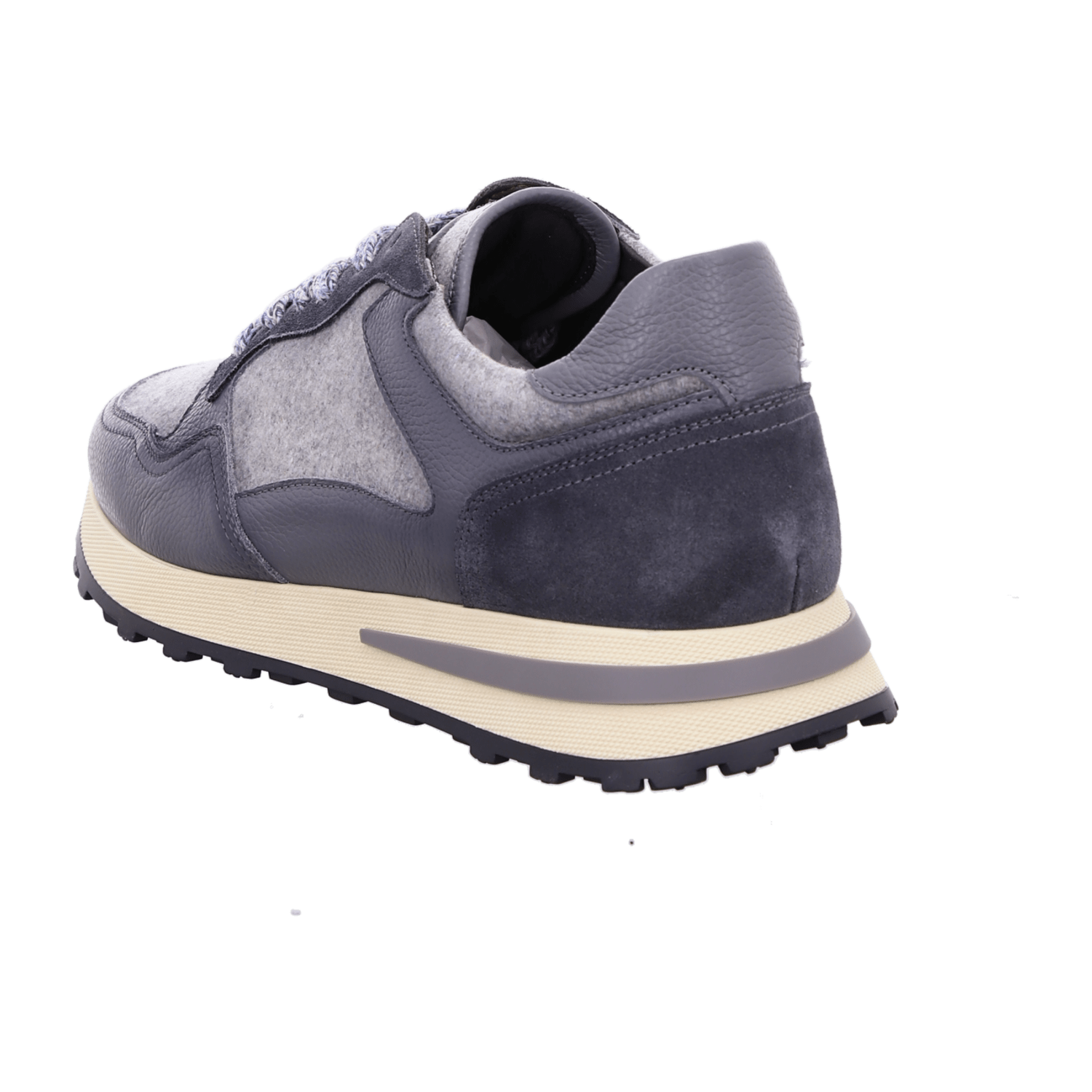 32313234323233-0001-eu_4100