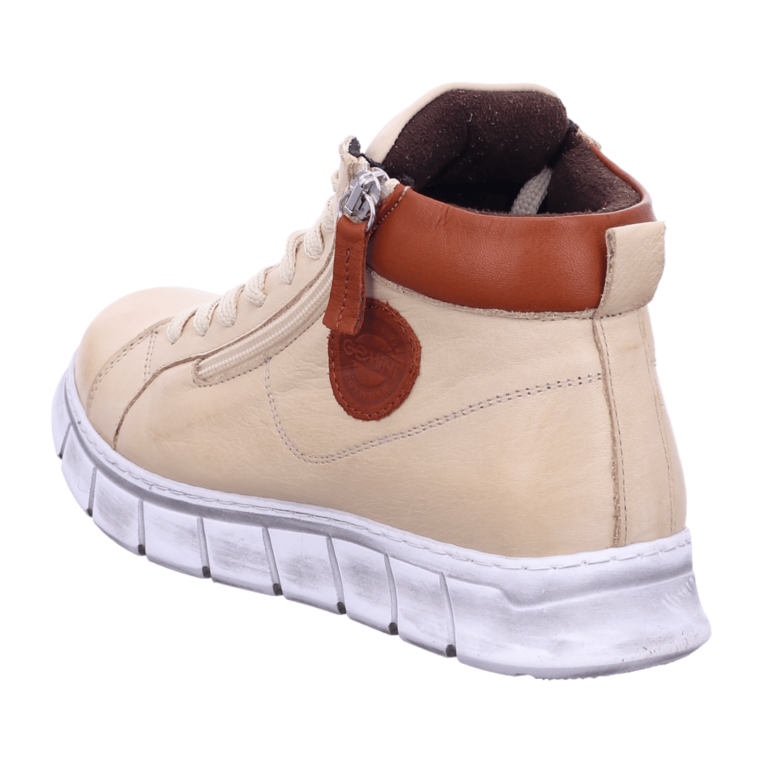 32313238343835-0001-eu_3900