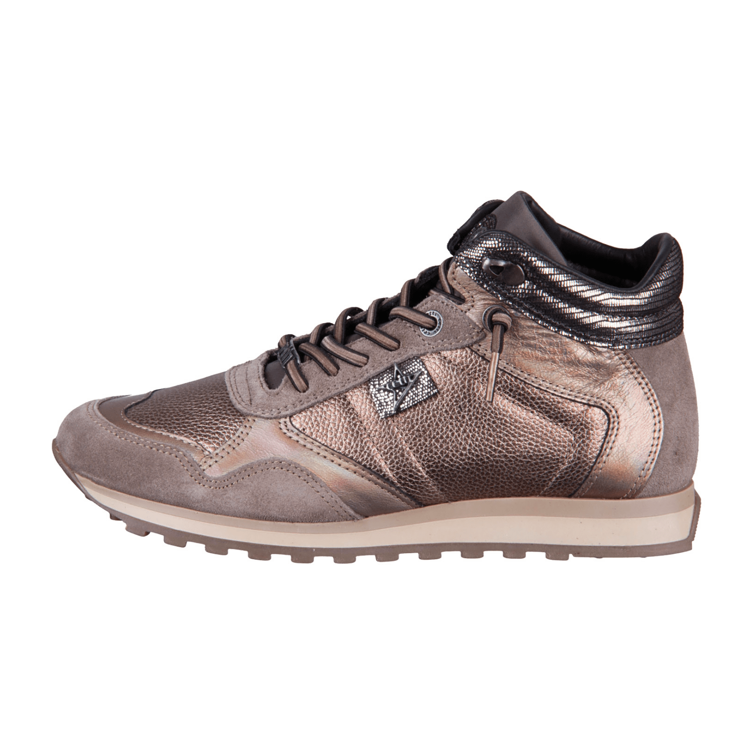 32313335373339-0001-eu_3900