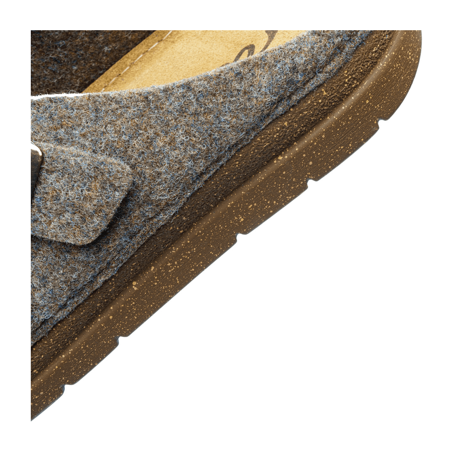 32313530313338-0001-eu_3900