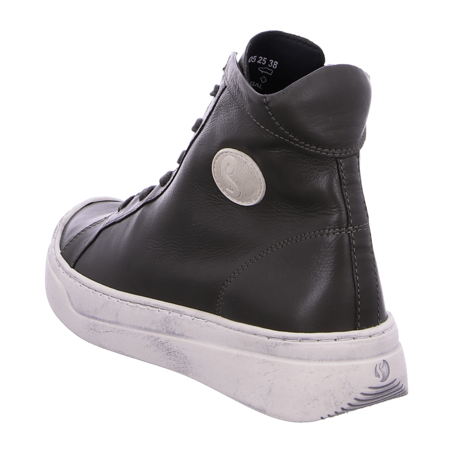 32313631313337-0001-eu_3900