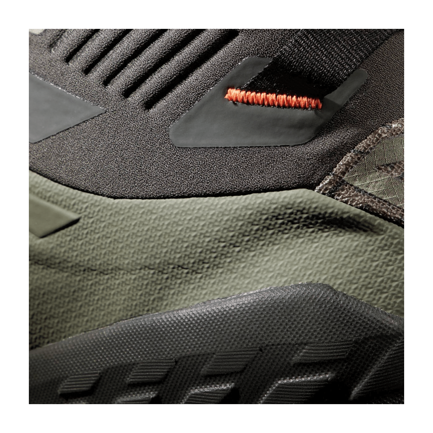 32313734373036-0001-uk_100