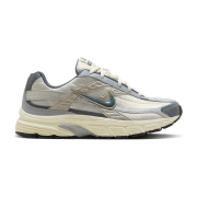 Nike Initiator
