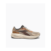 Diadora MYTHOS BLUSHIELD VOLO 5 2030