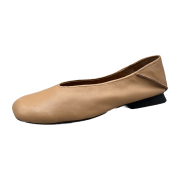 Camper Casi Myra nude