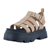 UGG CORA