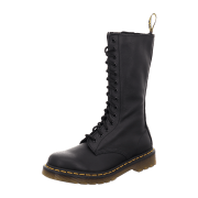 Dr. Martens Airwair 1B99 Virginia Boot