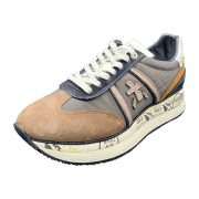 Premiata Conny